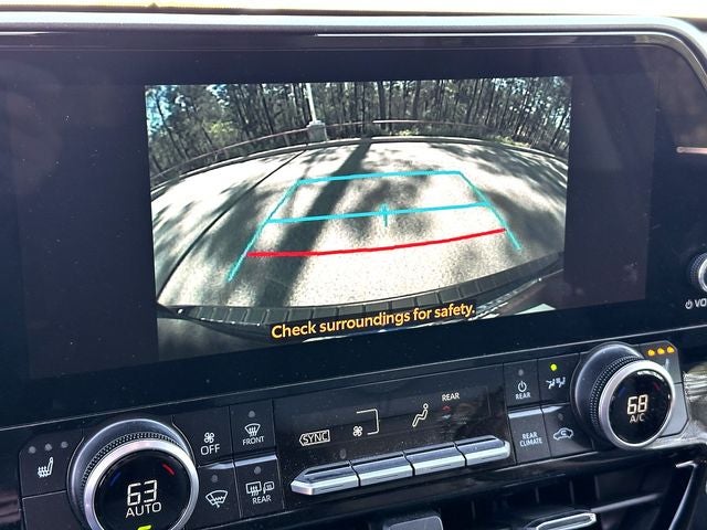 2025 Toyota Highlander Hybrid XLE