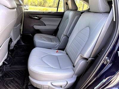 2025 Toyota Highlander Hybrid XLE