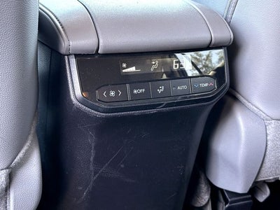 2025 Toyota Highlander Hybrid XLE