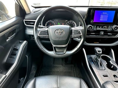 2023 Toyota Highlander XLE