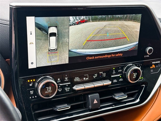 2024 Toyota Highlander Platinum