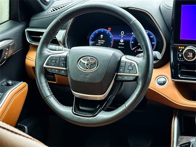 2024 Toyota Highlander Platinum