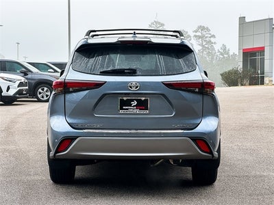 2024 Toyota Highlander Platinum