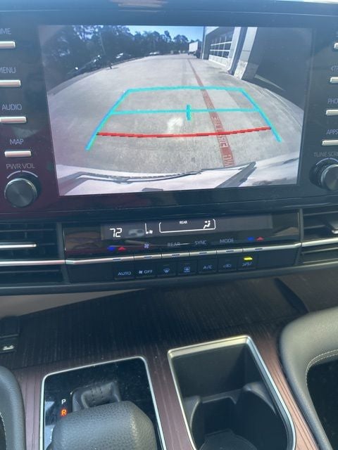 2021 Toyota Sienna LE 8 Passenger