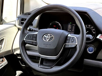 2021 Toyota Sienna LE 8 Passenger