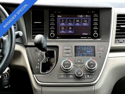 2020 Toyota Sienna LE 8 Passenger