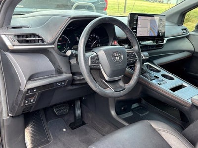 2024 Toyota Sienna XSE 7-Passenger