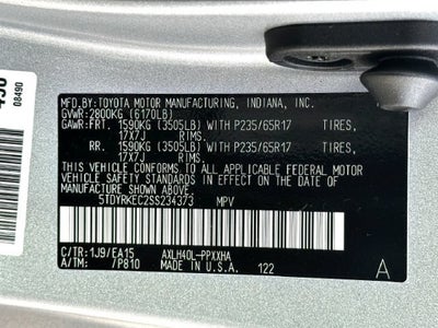 2025 Toyota Sienna XLE 8-Passenger