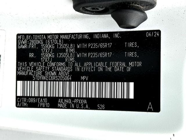 2024 Toyota Sienna XLE 8 Passenger