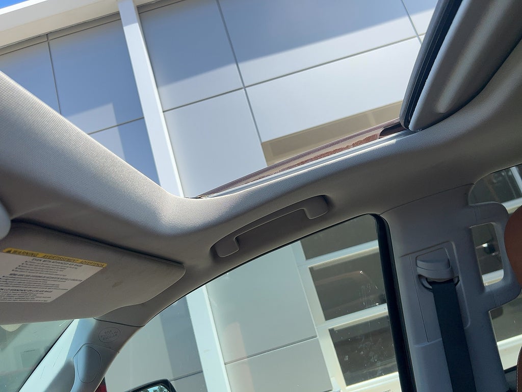2014 Toyota Tundra 4WD Truck Platinum