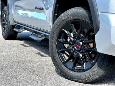 2024 Toyota Tundra 4WD SR5