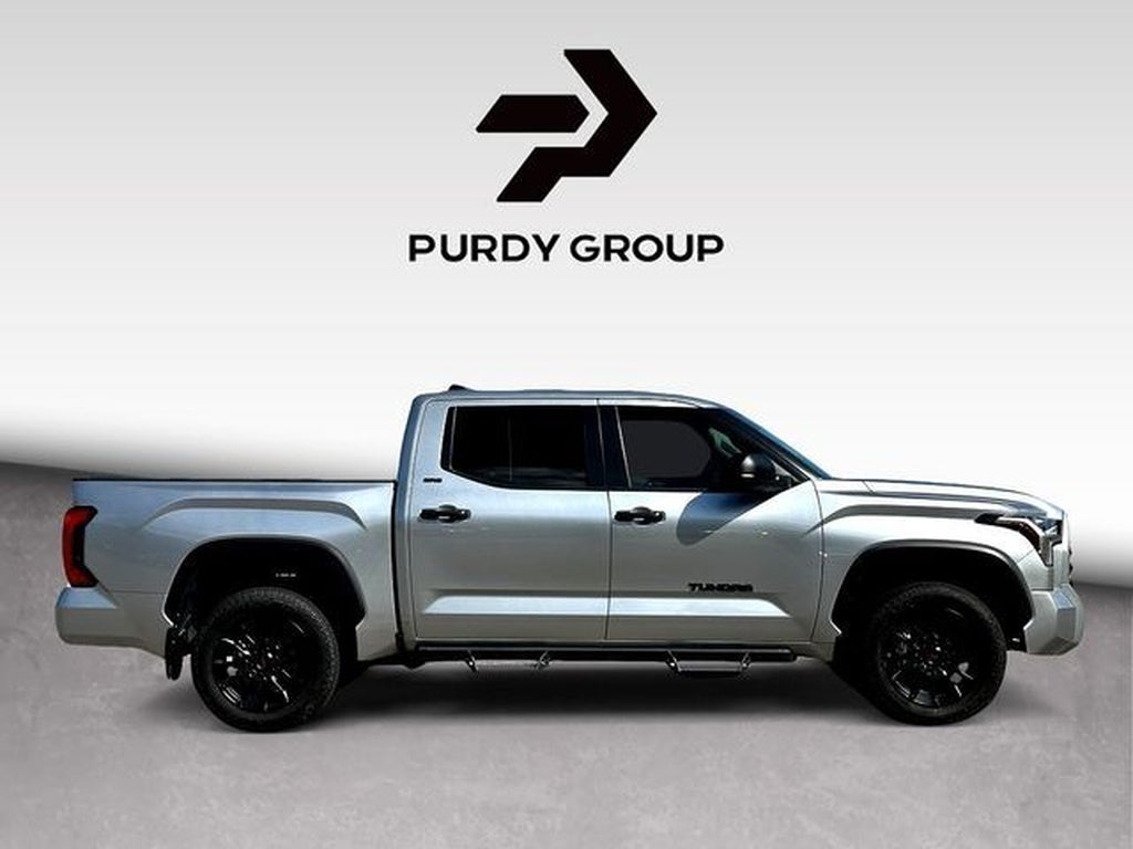 2024 Toyota Tundra 4WD SR5