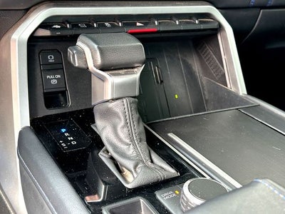 2022 Toyota Tundra Platinum