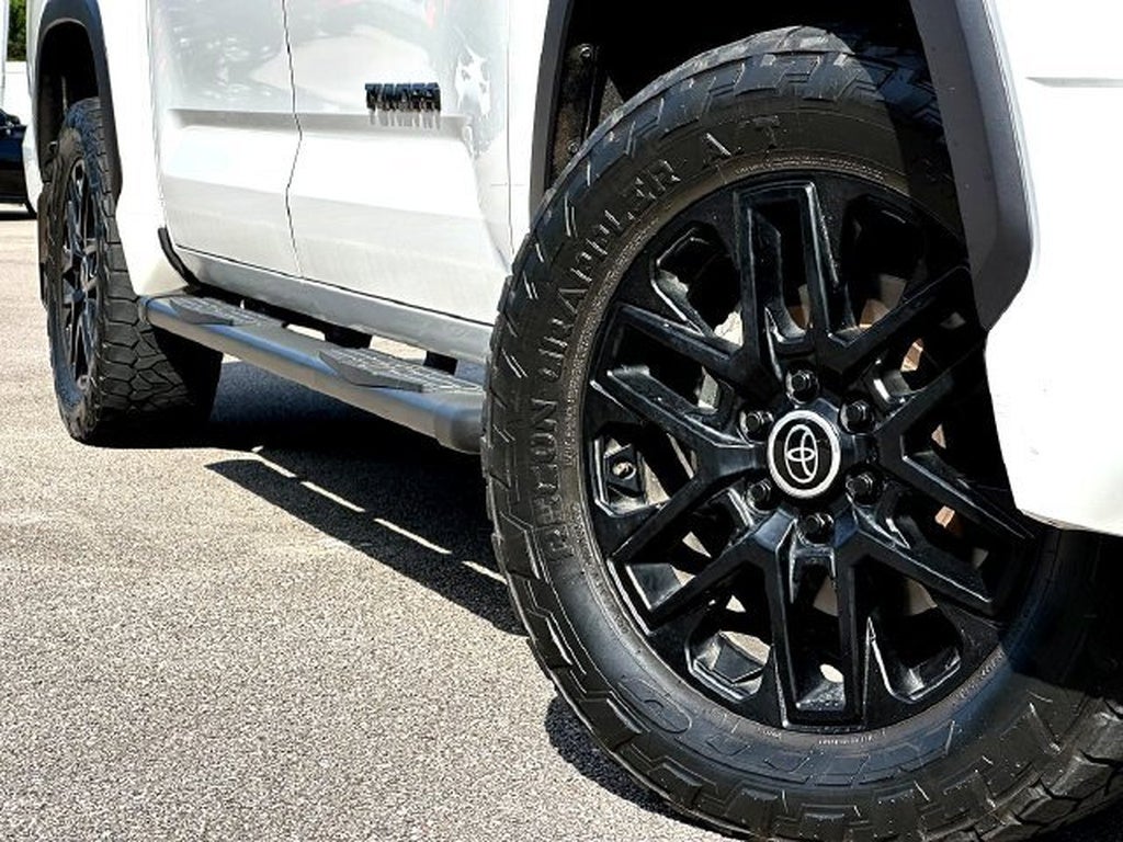 2024 Toyota Tundra 4WD Limited HV