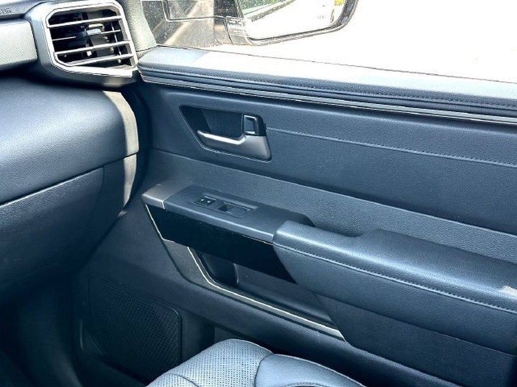 2024 Toyota Tundra 4WD Limited HV