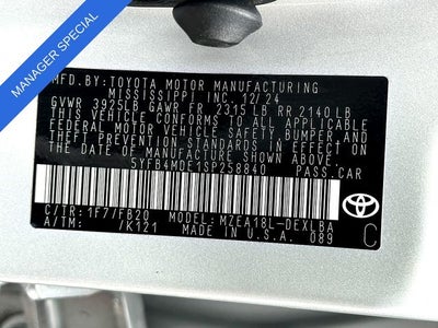 2025 Toyota Corolla LE