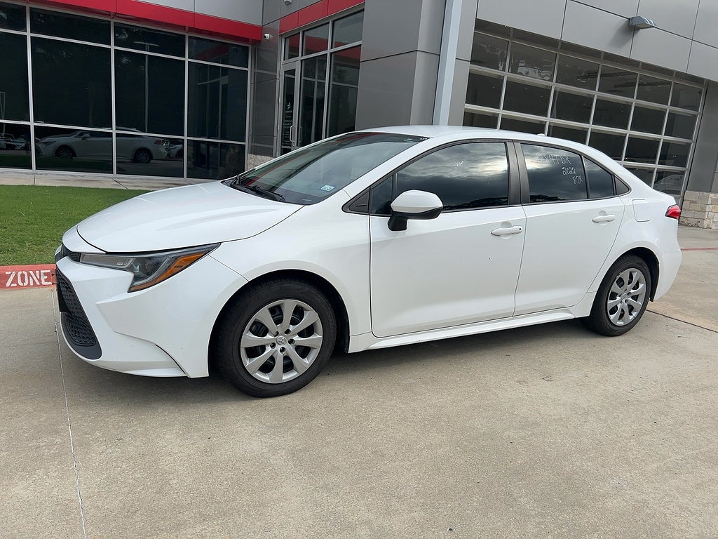 2022 Toyota Corolla LE