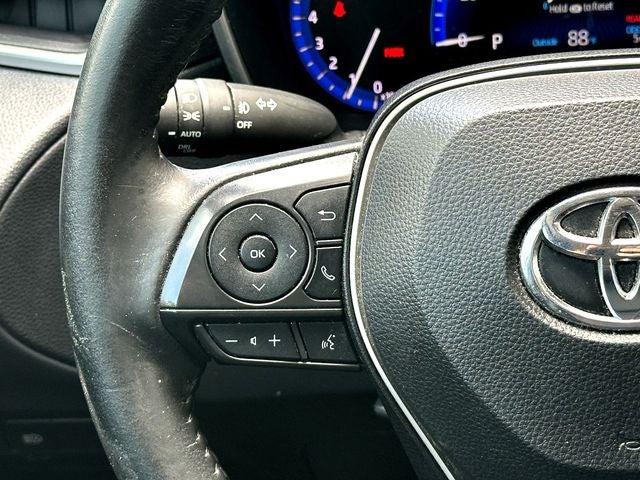 2022 Toyota Corolla Cross XLE