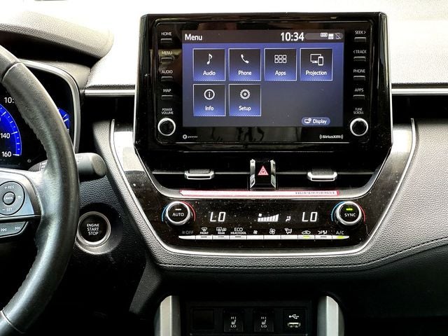 2022 Toyota Corolla Cross XLE