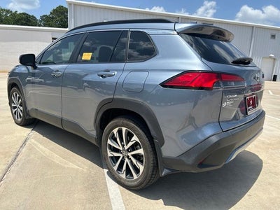 2022 Toyota Corolla Cross XLE