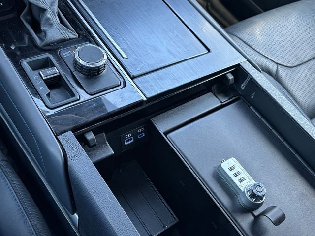 2024 Toyota Sequoia Platinum