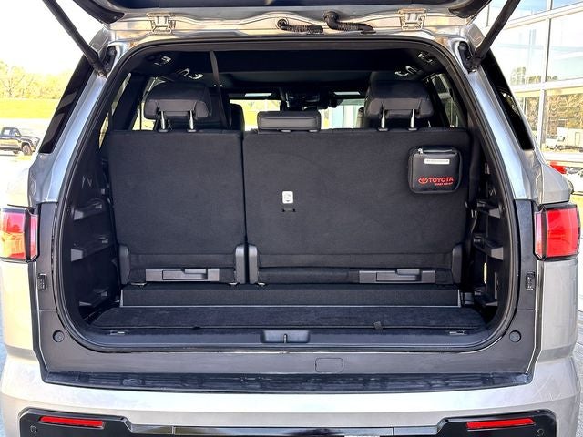 2025 Toyota Sequoia Platinum