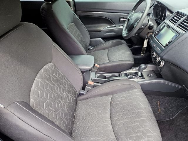 2025 Mitsubishi Outlander Sport 2.0 ES