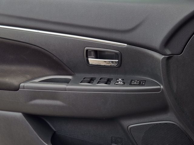 2025 Mitsubishi Outlander Sport 2.0 ES
