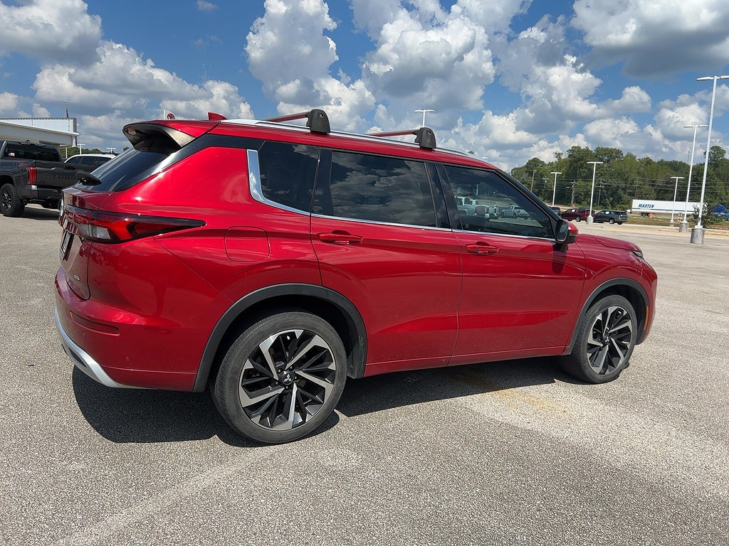 2023 Mitsubishi Outlander SEL