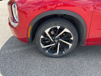2023 Mitsubishi Outlander SEL