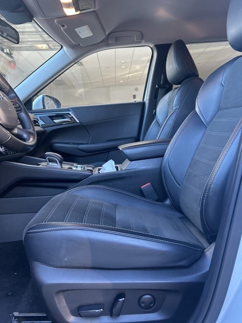 2024 Mitsubishi Outlander SE Black Edition