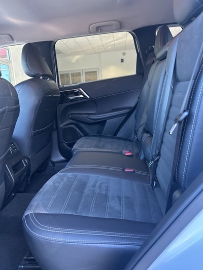 2024 Mitsubishi Outlander SE Black Edition