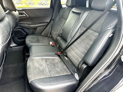 2024 Mitsubishi Outlander SE Black Edition