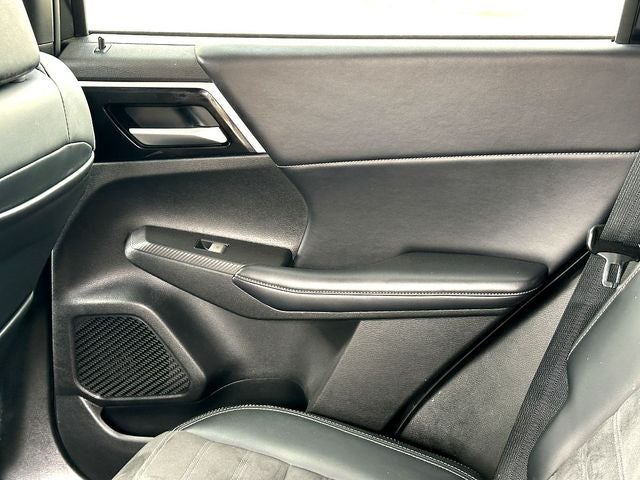 2024 Mitsubishi Outlander SE Black Edition