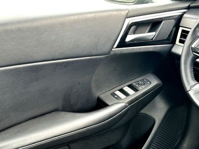 2024 Mitsubishi Outlander SE Black Edition