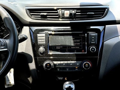 2022 Nissan Rogue Sport S