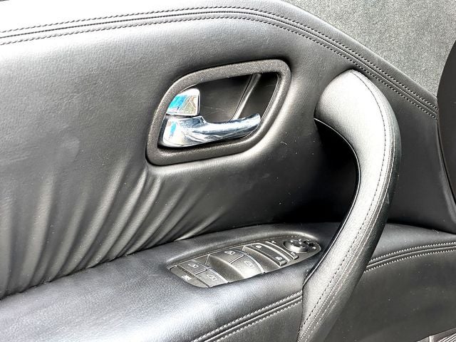 2024 Nissan Armada SV