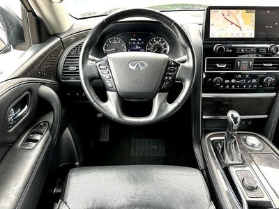 2024 INFINITI QX80 LUXE