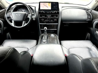 2024 INFINITI QX80 LUXE