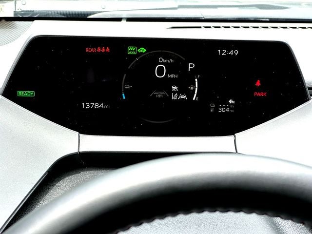 2025 Toyota Prius Plug-In Hybrid SE