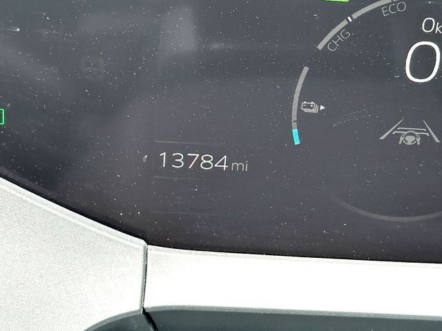 2025 Toyota Prius Plug-In Hybrid SE