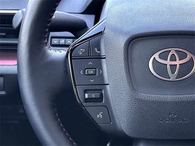 2025 Toyota Prius Plug-In Hybrid SE