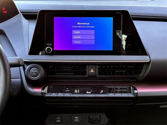 2025 Toyota Prius Plug-In Hybrid SE