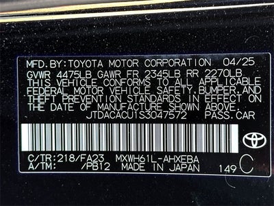 2025 Toyota Prius Plug-In Hybrid SE