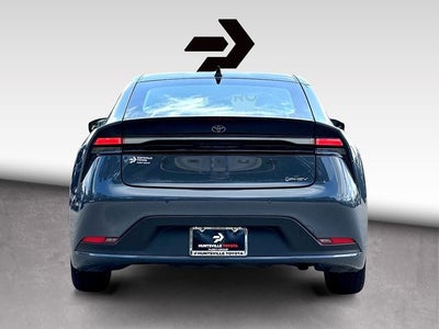 2025 Toyota Prius Plug-In Hybrid SE