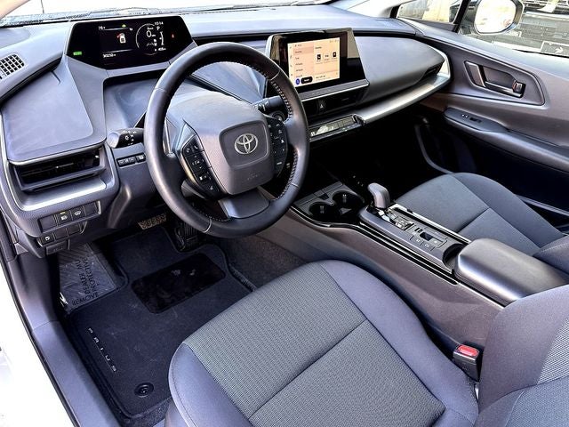 2025 Toyota Prius LE