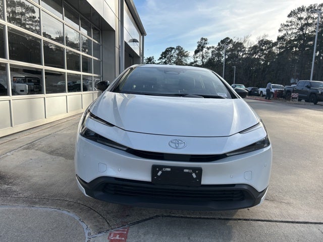 2025 Toyota Prius LE