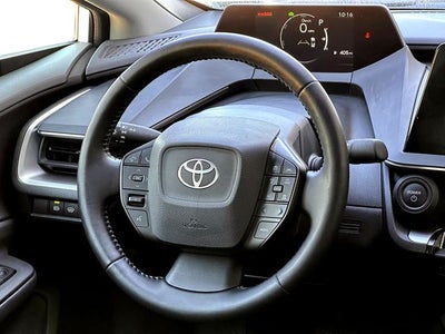 2025 Toyota Prius LE