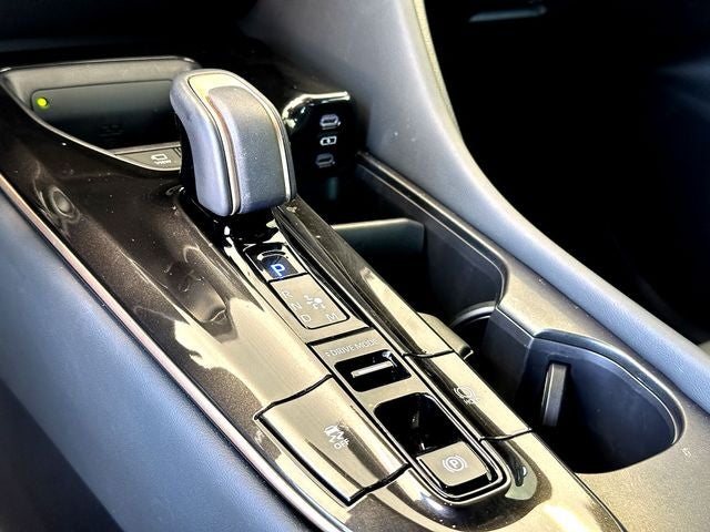 2025 Toyota Crown Platinum