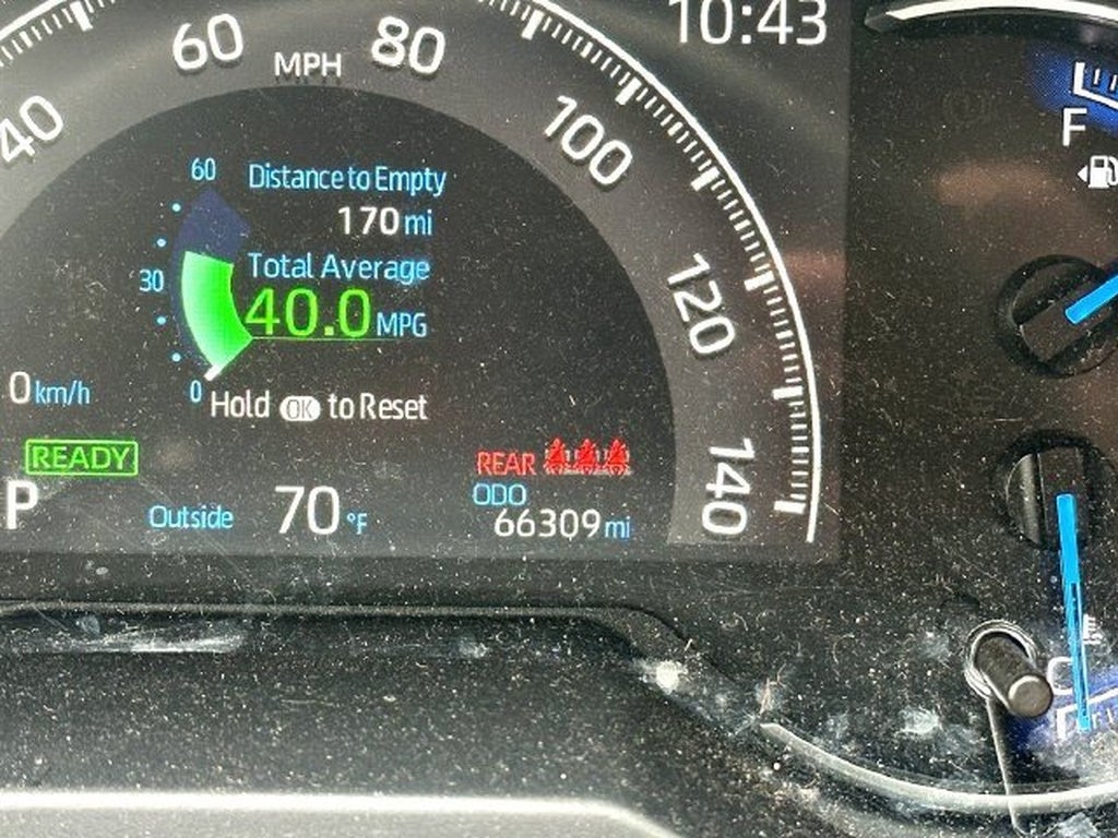 2025 Toyota RAV4 LE